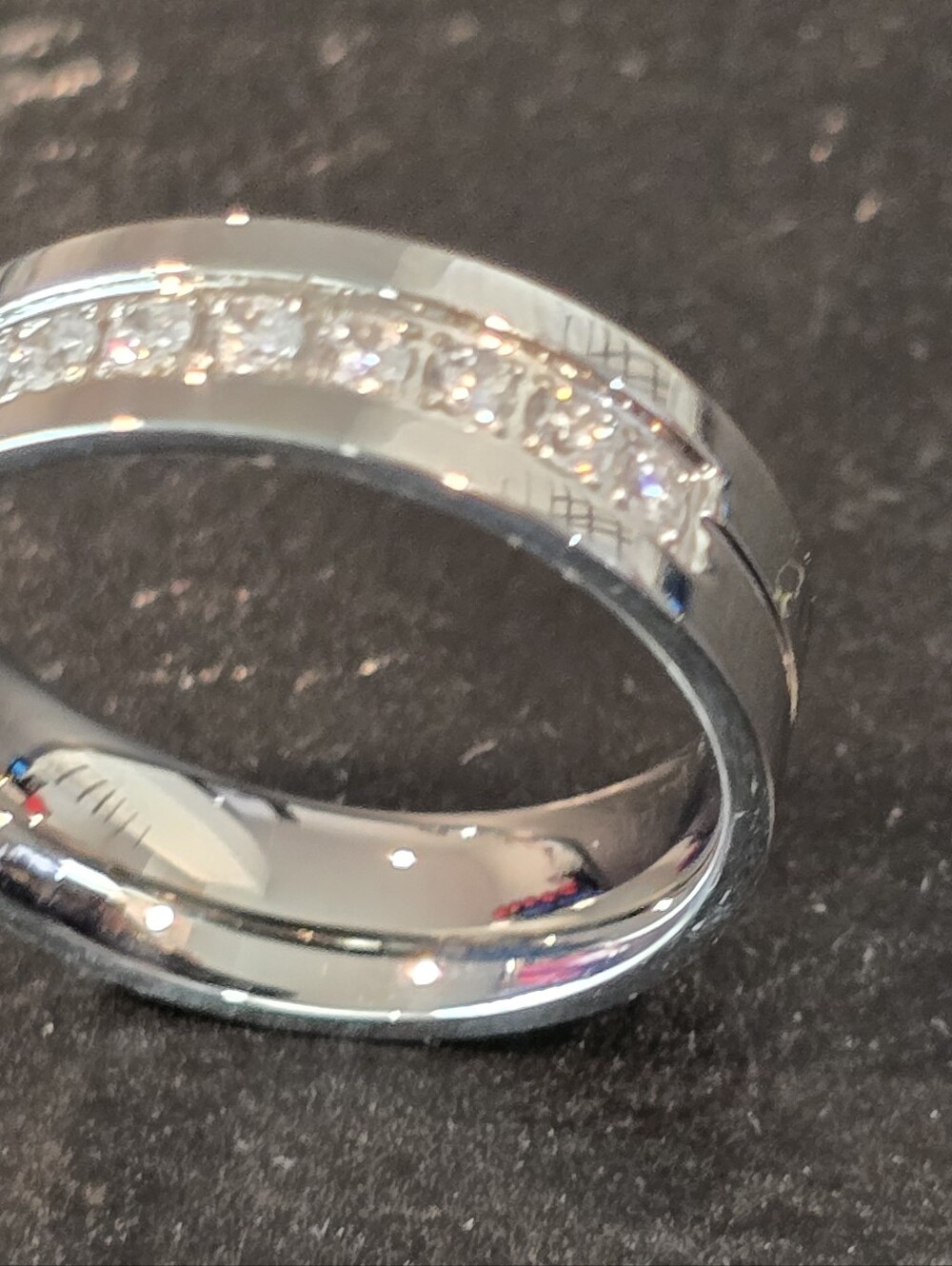 Qorn Iced Out CZ Ring Silver 316L Stainless Steel Diamond Look Gym Proof. 6mm - Picture 9 of 9